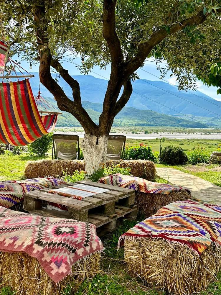 Vjosa Guest House Memaliaj Экстерьер фото